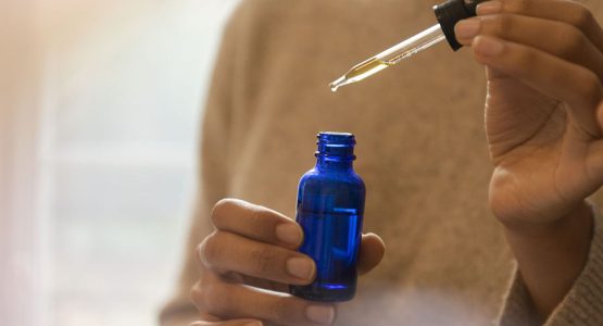 Essential oils to treat pain in rheumatoid arthritis