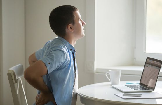 Lumbago: risk factors, symptoms, treatment