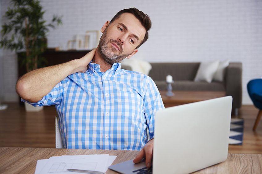 Neck pain: why they occur and how you can relieve it